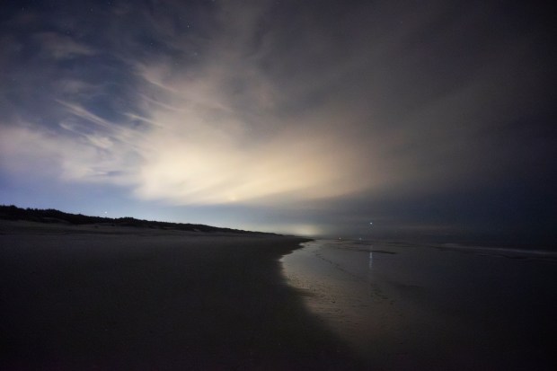 Clouds give way to a starry night sky at Anastasia State Park in St. Augustine on  March 7, 2024. (Patrick Connolly/Orlando Sentinel)